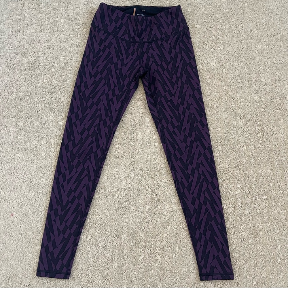 Zella Leggings Burgundy Black Geometric Active Gym Pants Women’s Sz Small/Petite
